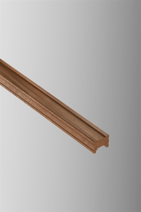 Red Hardwood Decking Handrail 58mm x 44mm Red Hardwood Decking Handrail 58mm x 44mm